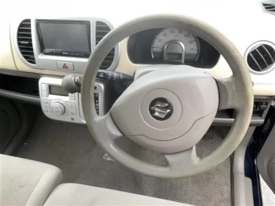 Suzuki MRWAGON
