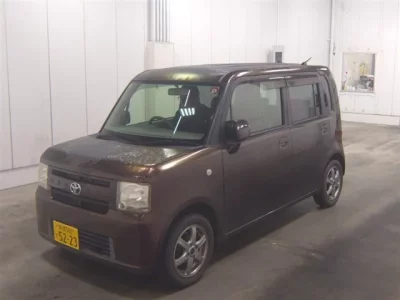 Toyota PIXIS SPACE