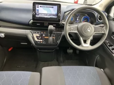 Mitsubishi EK X