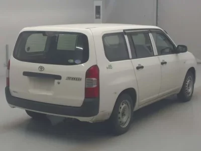 Toyota SUCCEED