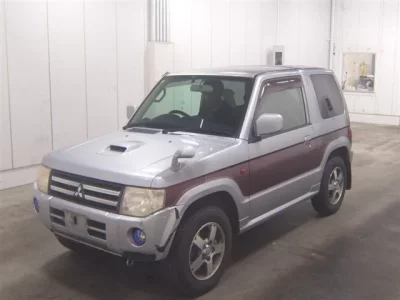 Mitsubishi PAJERO MINI