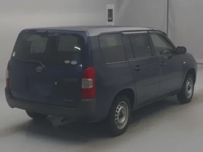 Toyota SUCCEED