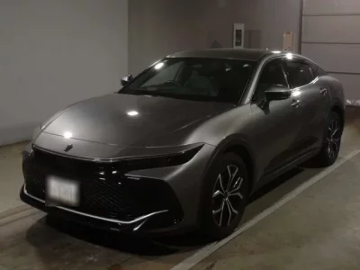 Toyota CROWN CROSSOVER