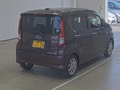 Subaru STELLA