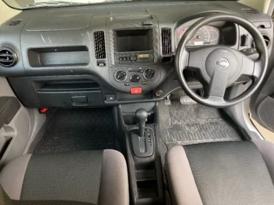 Nissan AD