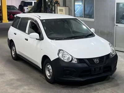 Nissan AD