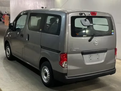 Nissan NV200