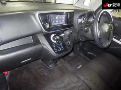 Mitsubishi EK SPACE