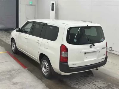 Toyota SUCCEED