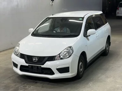 Nissan AD