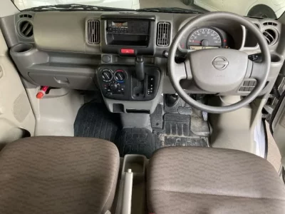 Nissan CLIPPER VAN