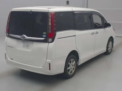 Toyota ESQUIRE
