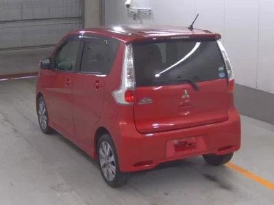 Mitsubishi EK CUSTOM