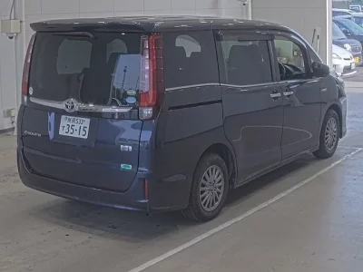 Toyota ESQUIRE