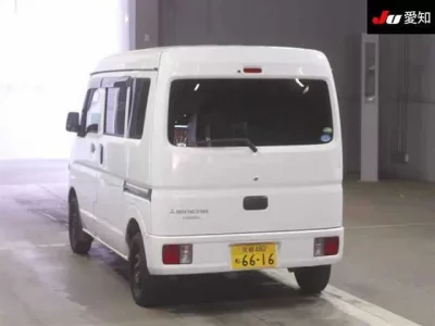 Mitsubishi MINICAB VAN