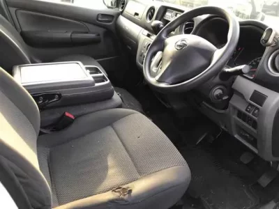 Nissan CARAVAN VAN