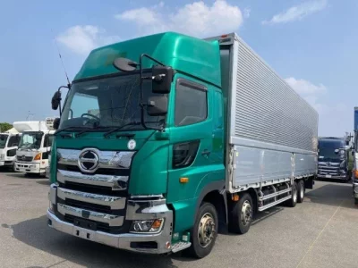 Hino PROFIA