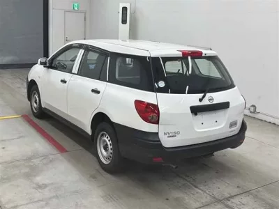 Nissan AD