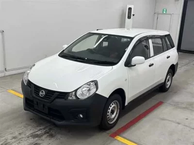 Nissan AD