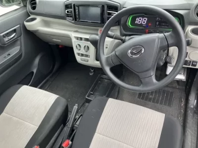 Daihatsu MIRA E S
