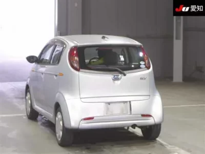 Subaru R2