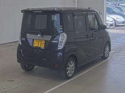 Mitsubishi EK SPACE