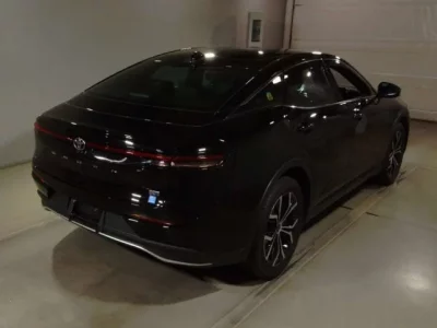 Toyota CROWN CROSSOVER
