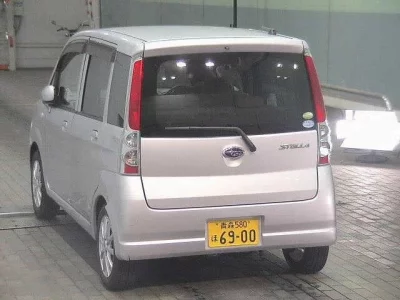 Subaru STELLA