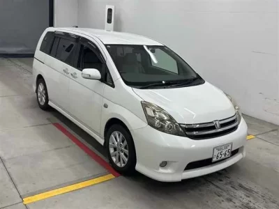 Toyota ISIS