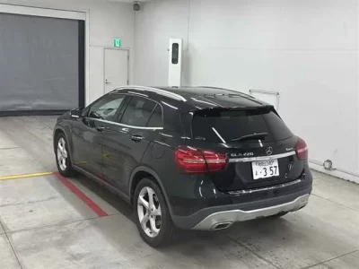 Mercedes-Benz GLA CLASS