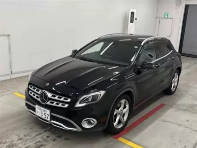 Mercedes-Benz GLA CLASS