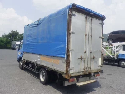 Hino DUTRO