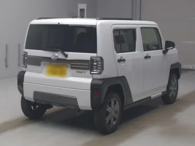 Daihatsu TAFT