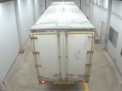 Isuzu TRUCK