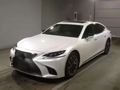 Lexus LS