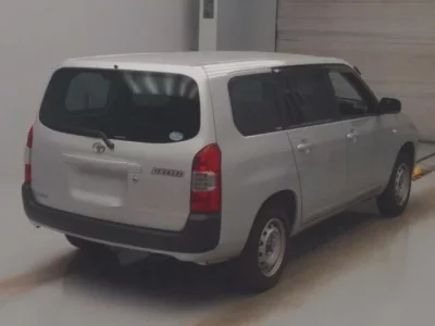 Toyota SUCCEED