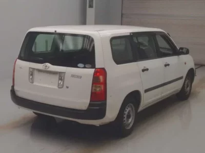 Toyota SUCCEED