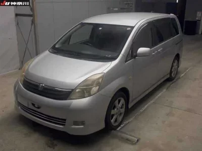 Toyota ISIS