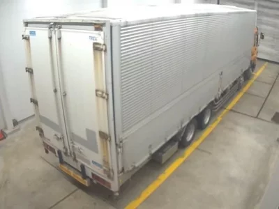 Isuzu TRUCK