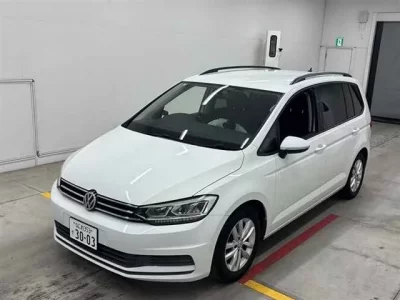 Volkswagen GOLF TOURAN