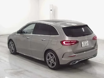 Mercedes-Benz B CLASS