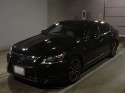 Lexus LS