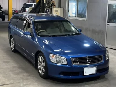 Nissan STAGEA