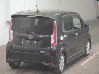 Subaru STELLA