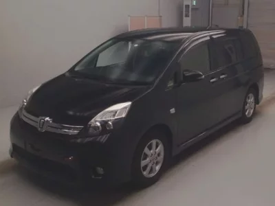 Toyota ISIS