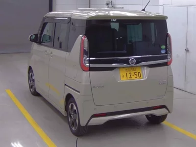 Nissan ROOX