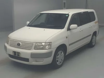 Toyota SUCCEED