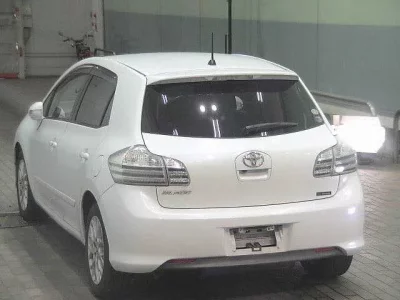 Toyota BLADE