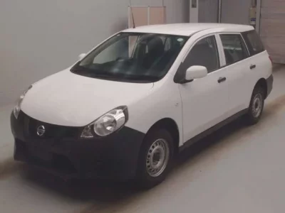 Nissan AD