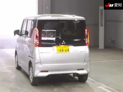 Mitsubishi EK SPACE